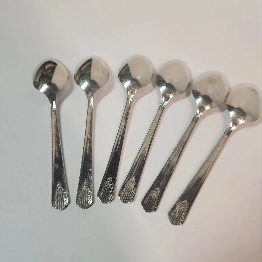 Wm A Rogers Oneida 1938 Silverplate Harmony Dessert Spoons x 6